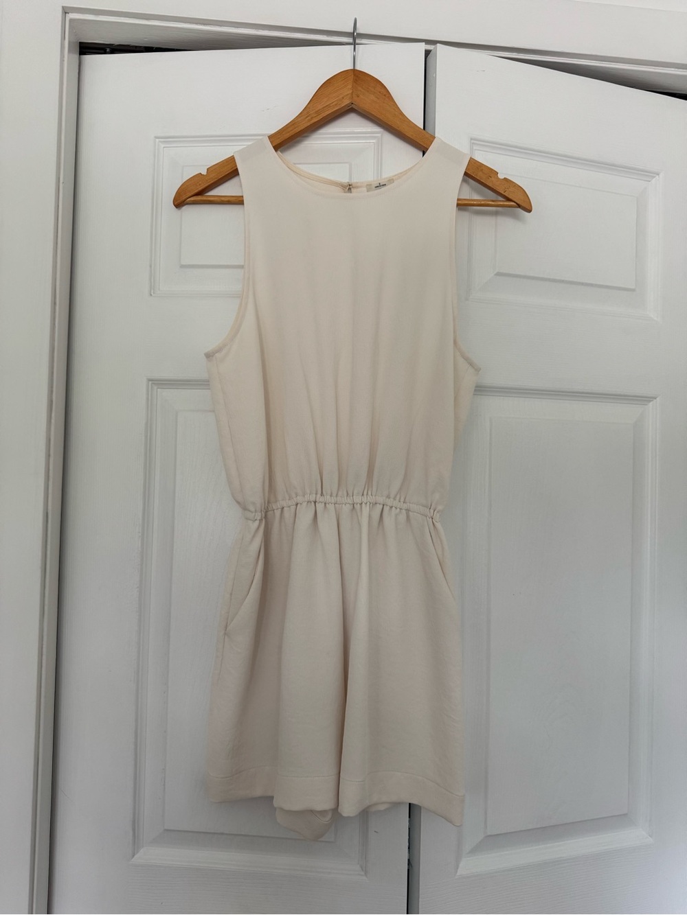 Aritzia Wilfred Romper | Size S | Ivory Cream | Sleeveless | Pockets!
